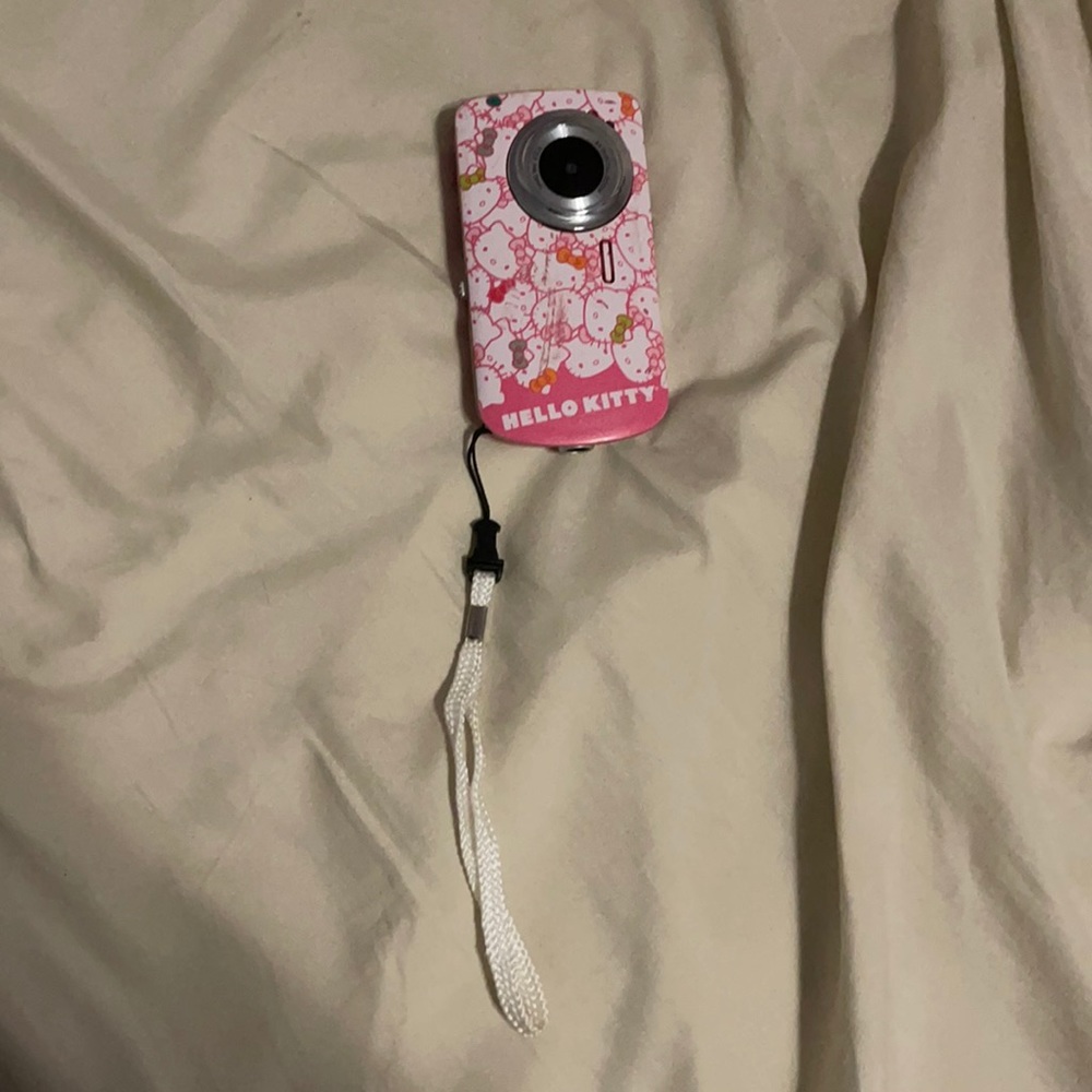 hello kitty camera